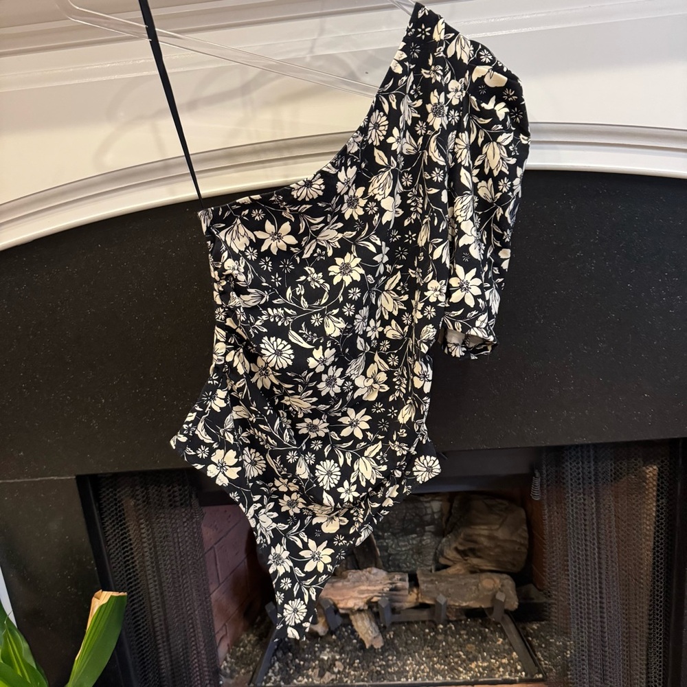 Free People Floral One-Shoulder Puff Sleeve Black and White Bodysuit NWT size M